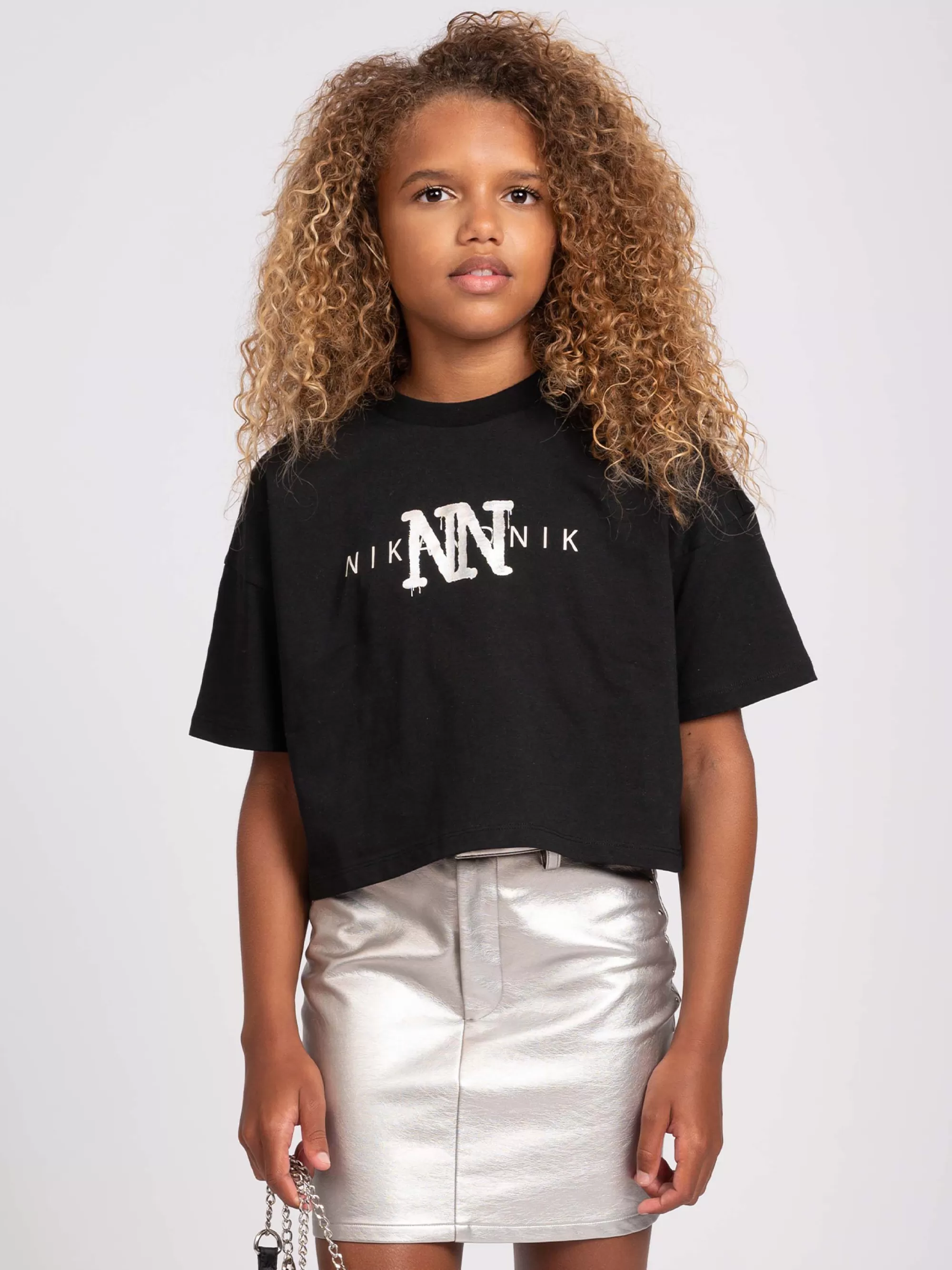 FIFTH HOUSE T-shirts-Cropped t-shirt with NN print