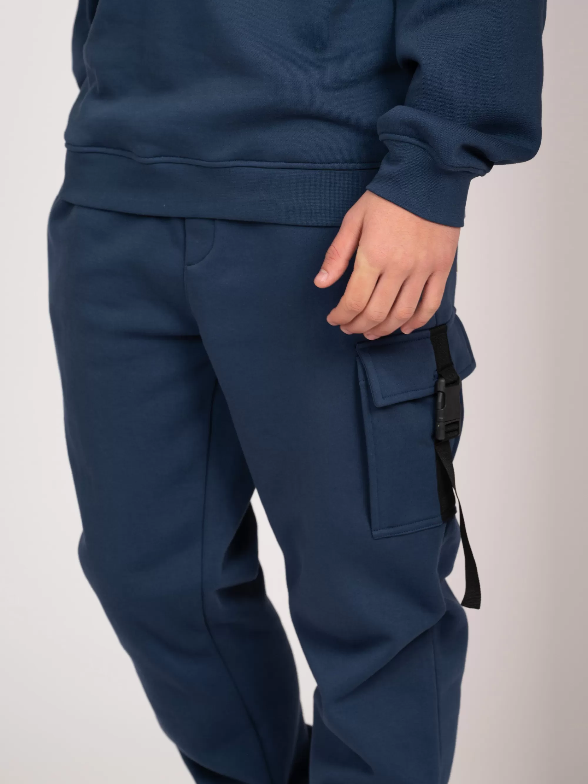 BOY FIFTH HOUSE Pants & Jeans-Mid rise sweatpants