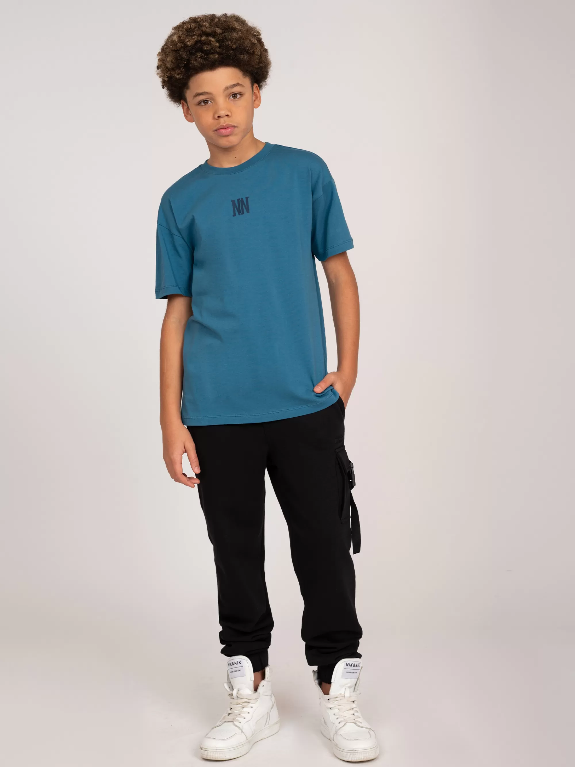 BOY FIFTH HOUSE Pants & Jeans-Mid rise sweatpants