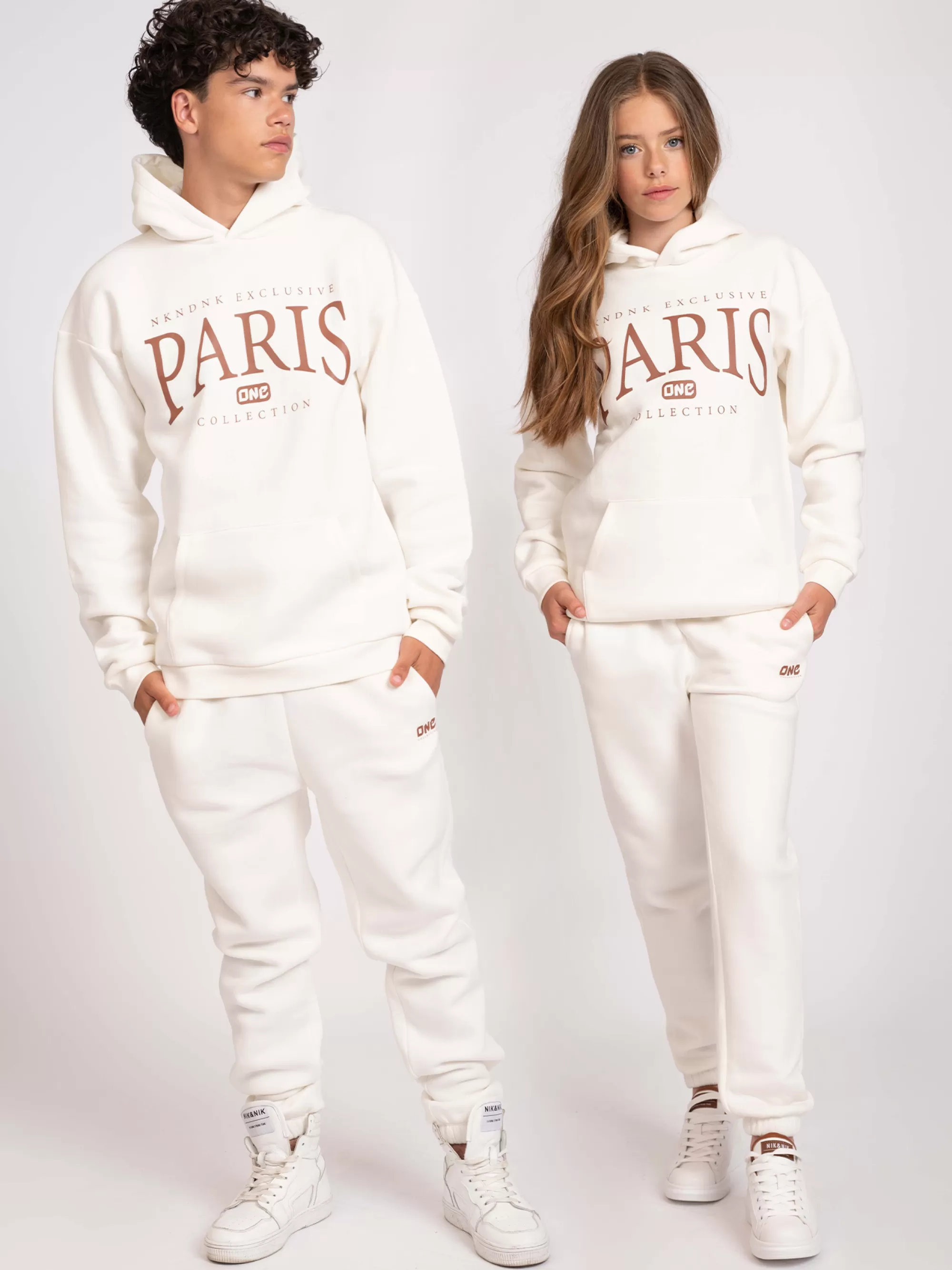 BOY FIFTH HOUSE Sets & Co-ords | Sweaters & Cardigans-Oversized hoodie with Paris print